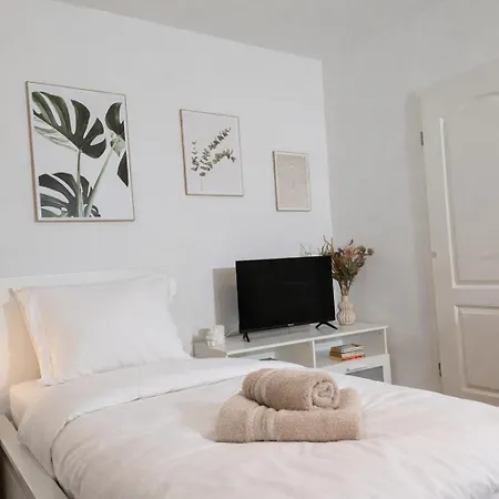 Modern Near Duesseldorf Airport & Messe/fair Lejlighed Meerbusch