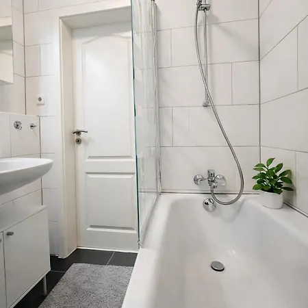 Lejlighed Modern Near Duesseldorf Airport & Messe/fair Meerbusch
