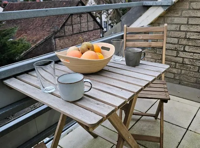 Modern Near Duesseldorf Airport & Messe/fair Meerbusch